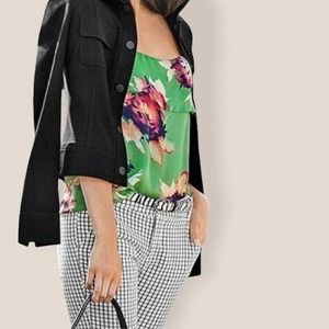 CAbi Green Floral Blooms Ruffle Tank #3264 Medium Adjustable Strap Womens Cami